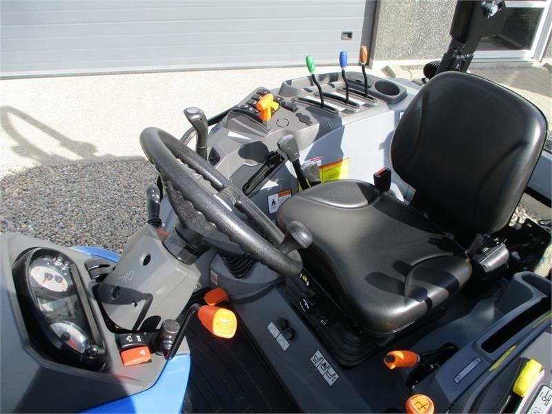 Solis 50 Med vendegear. Mulighed for leje også med forkø - Traktor: pilt 4 Solis 50 Med vendegear. Mulighed for leje også med forkø - Traktor: pilt 4
