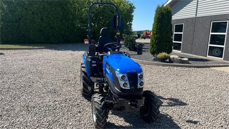 Munitsipaaltraktor Solis H26 HST Hydrostat med Traktor dæk: pilt 19