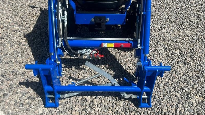 Solis H26 HST Med Frontlæsser - Munitsipaaltraktor: pilt 4 Solis H26 HST Med Frontlæsser - Munitsipaaltraktor: pilt 4