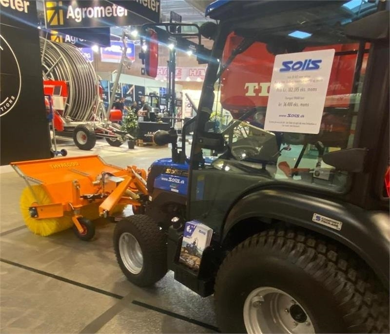 Solis H26 HST SnowEdition med Thyregod TK 1600 kost på - Traktor: pilt 3 Solis H26 HST SnowEdition med Thyregod TK 1600 kost på - Traktor: pilt 3