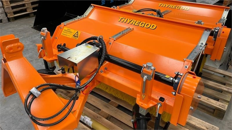 Thyregod TK 1600 PTO, med hydraulisk sving. - Hari: pilt 2 Thyregod TK 1600 PTO, med hydraulisk sving. - Hari: pilt 2