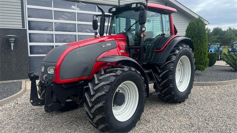 Valtra T171 Frontlift og fuld affjedring - Traktor: pilt 2 Valtra T171 Frontlift og fuld affjedring - Traktor: pilt 2