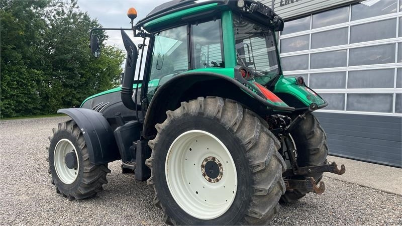 Valtra T202 Direct med skovinddækning og frontlift - Traktor: pilt 3 Valtra T202 Direct med skovinddækning og frontlift - Traktor: pilt 3
