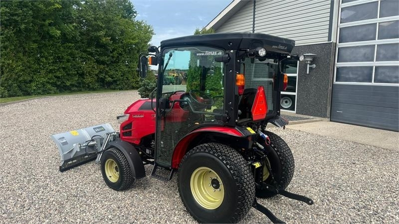 Yanmar YT 235H 4WD Snow Edition med sneplov og spreder - Munitsipaaltraktor: pilt 3 Yanmar YT 235H 4WD Snow Edition med sneplov og spreder - Munitsipaaltraktor: pilt 3