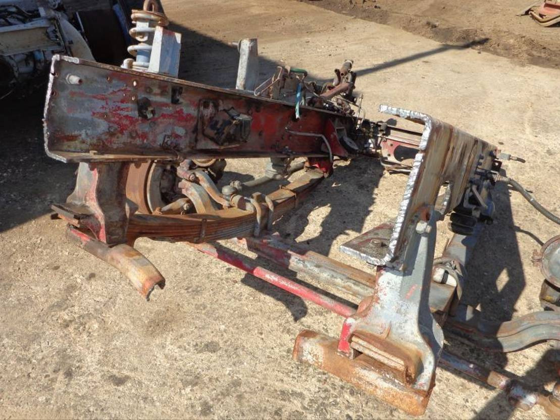 Volvo VOLVO F89 FRONT STEERING SYSTEM - Telg ja varuosad - Veoauto: pilt 4 Volvo VOLVO F89 FRONT STEERING SYSTEM - Telg ja varuosad - Veoauto: pilt 4