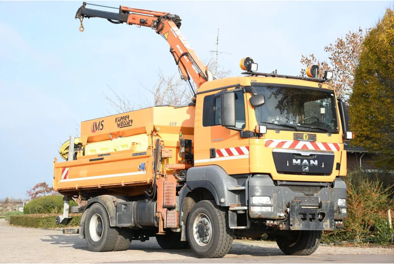 MAN TGS 18.320 4x4!! KRAN/!!!WINTERDIENST/DREISEITENKIPPER!!KOMMUNAL/KLIMA!! - Kallurauto, Kraanaga veoauto: pilt 1 MAN TGS 18.320 4x4!! KRAN/!!!WINTERDIENST/DREISEITENKIPPER!!KOMMUNAL/KLIMA!! - Kallurauto, Kraanaga veoauto: pilt 1