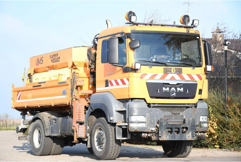 MAN TGS 18.320 4x4!! KRAN/!!!WINTERDIENST/DREISEITENKIPPER!!KOMMUNAL/KLIMA!! - Kallurauto, Kraanaga veoauto: pilt 2 MAN TGS 18.320 4x4!! KRAN/!!!WINTERDIENST/DREISEITENKIPPER!!KOMMUNAL/KLIMA!! - Kallurauto, Kraanaga veoauto: pilt 2