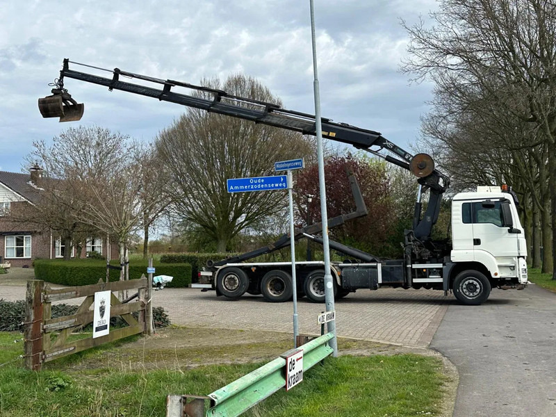 MAN TGS 35.400 8X4 !!TRIPLE!! 24tm KRAAN/HAAKARM!!RADIO REMOTE!! - Konkstõstukiga veoauto, Kraanaga veoauto: pilt 3 MAN TGS 35.400 8X4 !!TRIPLE!! 24tm KRAAN/HAAKARM!!RADIO REMOTE!! - Konkstõstukiga veoauto, Kraanaga veoauto: pilt 3