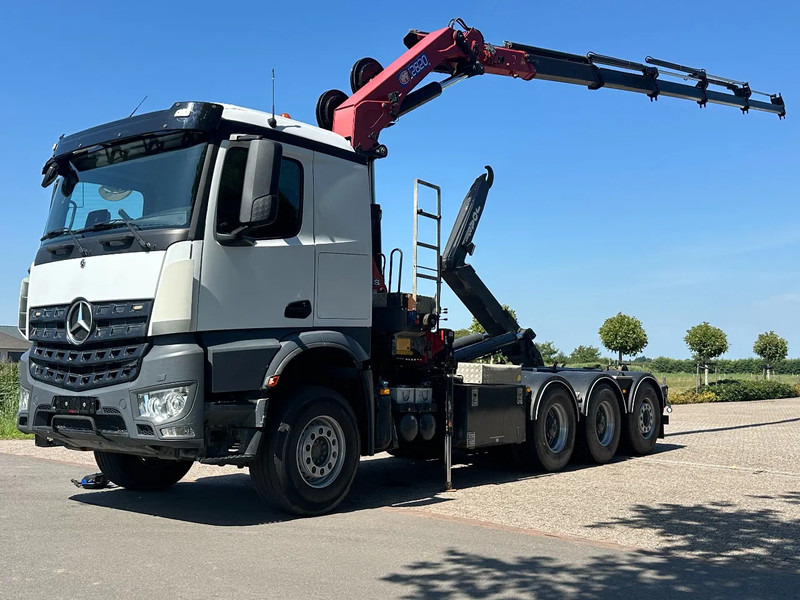 Mercedes-Benz Arocs 3251 8x4 TRIPLE!!28TM KRAAN/HAAK!!EURO6!!TOP! ZERO EMISSIE 2030!! - Konkstõstukiga veoauto, Kraanaga veoauto: pilt 5 Mercedes-Benz Arocs 3251 8x4 TRIPLE!!28TM KRAAN/HAAK!!EURO6!!TOP! ZERO EMISSIE 2030!! - Konkstõstukiga veoauto, Kraanaga veoauto: pilt 5