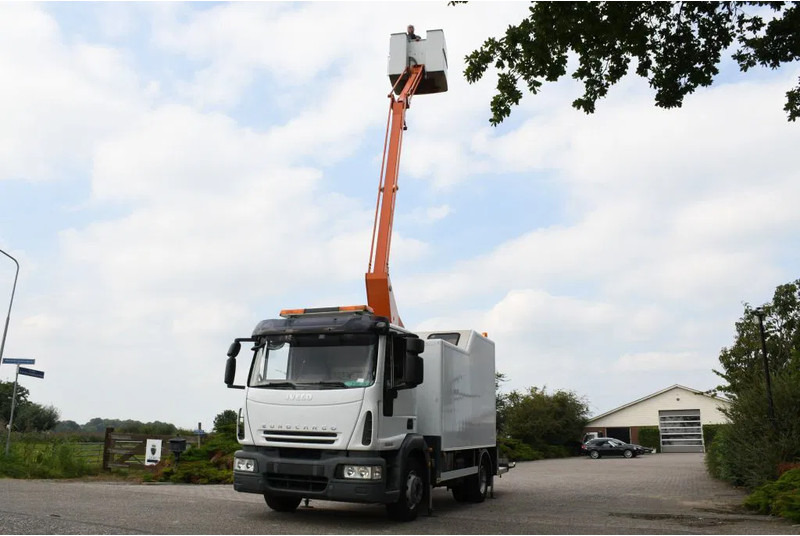 Iveco EuroCargo 120 E18!! ARBEITSBUHNE/SKYWORKER/HOOGWERKER!!EURO5!! CUSTERS!! - Veoauto: pilt 3 Iveco EuroCargo 120 E18!! ARBEITSBUHNE/SKYWORKER/HOOGWERKER!!EURO5!! CUSTERS!! - Veoauto: pilt 3