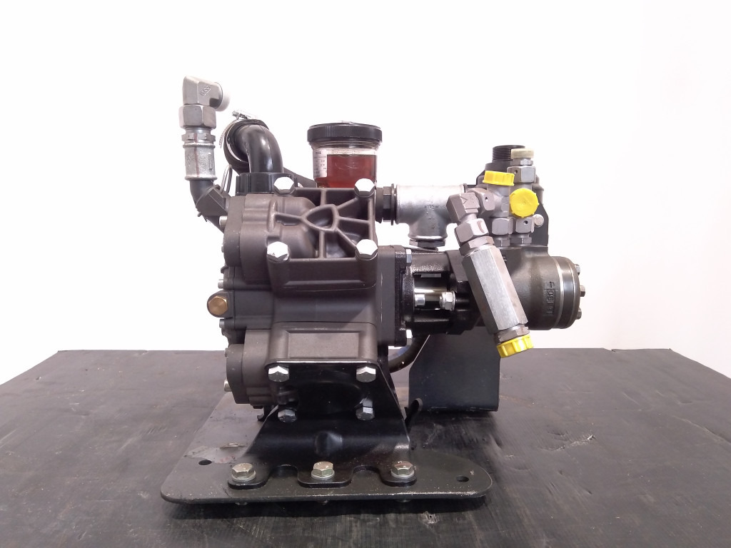 Bomag BM1200-35 - - Hüdrauliline pump - Ehitusmasinad: pilt 3 Bomag BM1200-35 - - Hüdrauliline pump - Ehitusmasinad: pilt 3