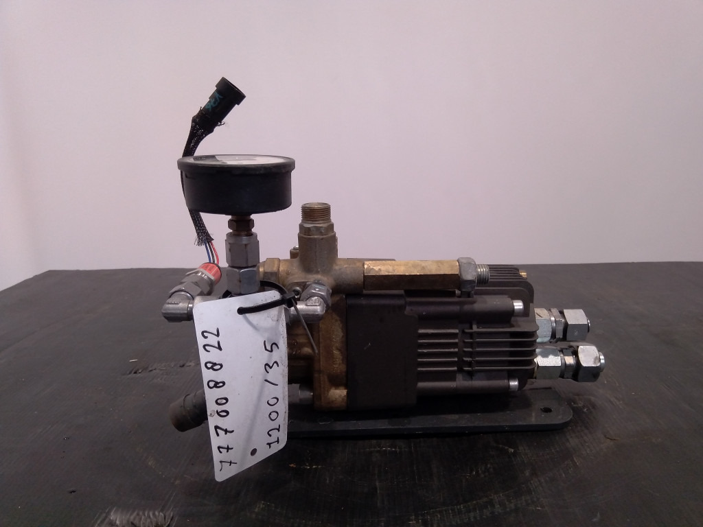 Bomag BM1200-35 - - Hüdrauliline pump - Ehitusmasinad: pilt 1 Bomag BM1200-35 - - Hüdrauliline pump - Ehitusmasinad: pilt 1
