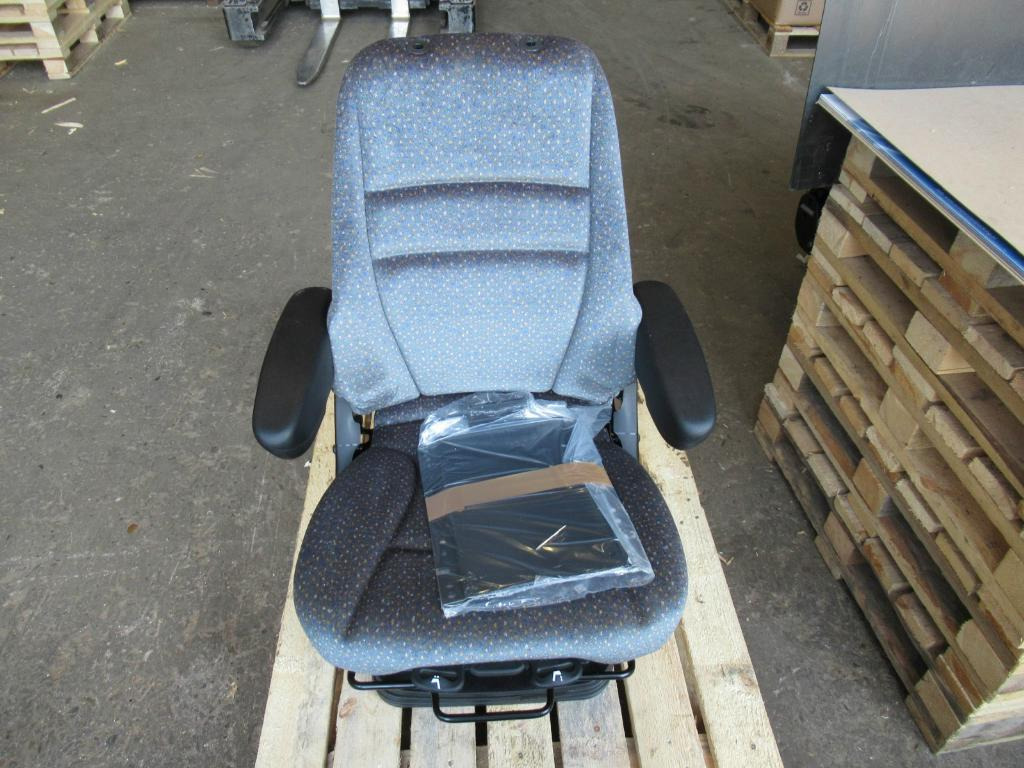 CNH 737328993 - - Iste - Ehitusmasinad: pilt 1 CNH 737328993 - - Iste - Ehitusmasinad: pilt 1