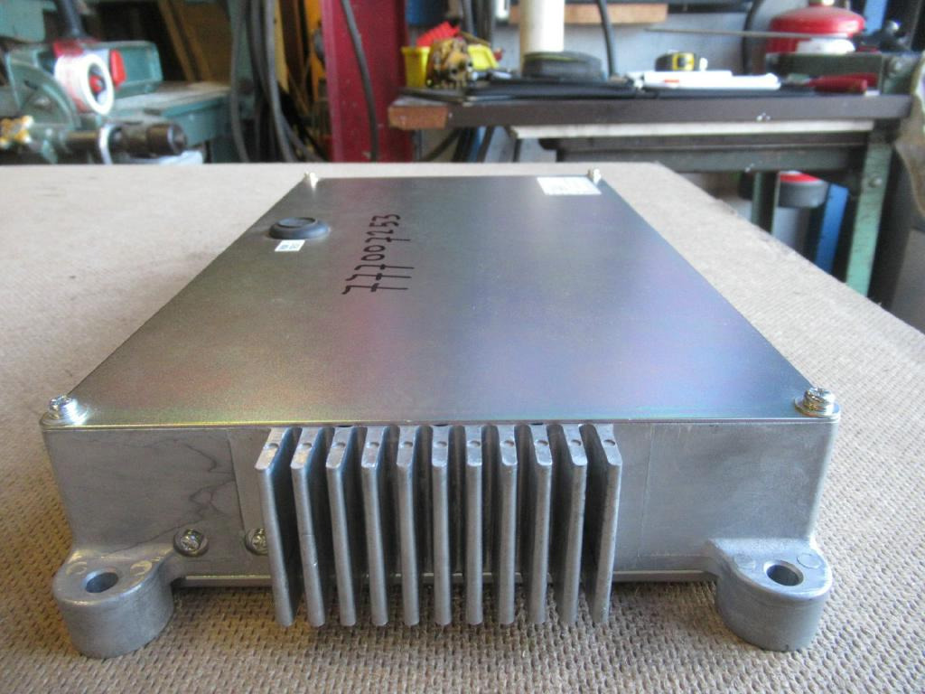 CNH YN22E00015F3 - Mootori juhtimisseade - Ehitusmasinad: pilt 2 CNH YN22E00015F3 - Mootori juhtimisseade - Ehitusmasinad: pilt 2