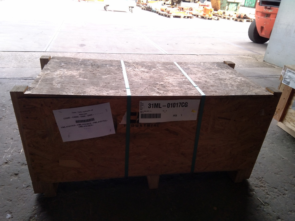 Case 31ML-01017CG - 31ML-01018CG - Hüdrauliline paak - Ehitusmasinad: pilt 2 Case 31ML-01017CG - 31ML-01018CG - Hüdrauliline paak - Ehitusmasinad: pilt 2