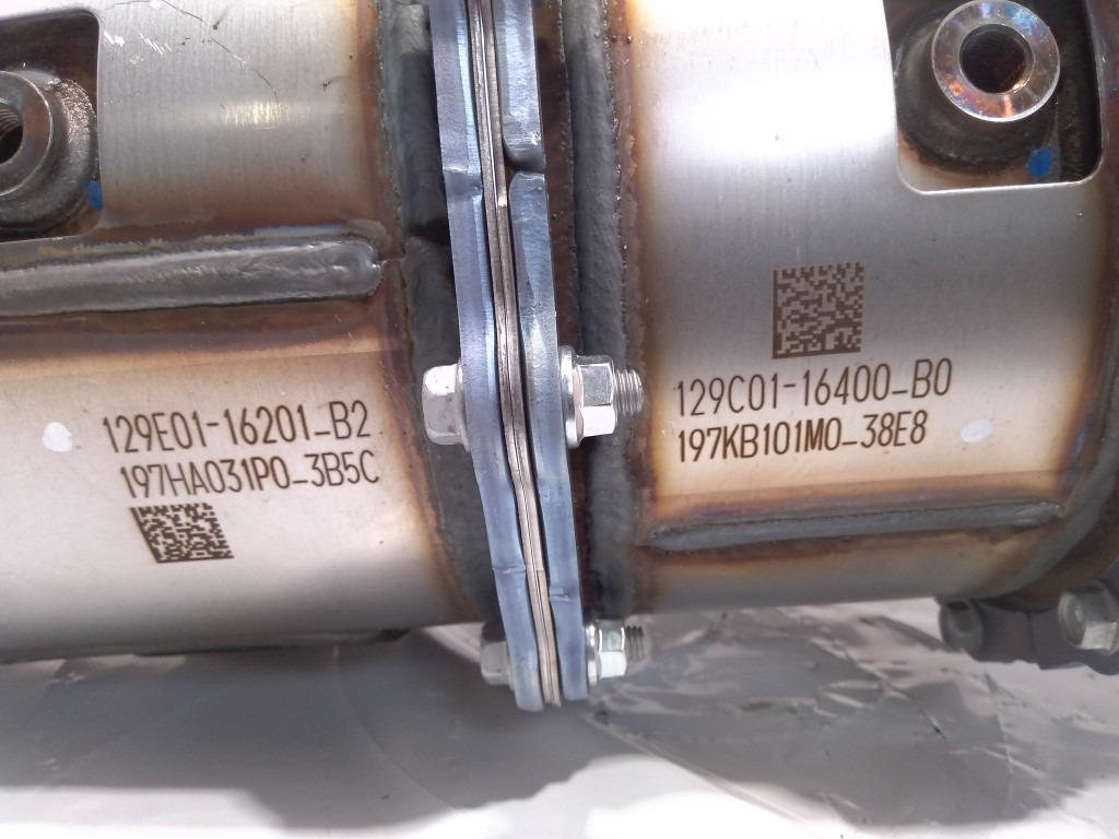 Case VV129E3016070 - 51548088 - AdBlue paak - Põllutööseade: pilt 4 Case VV129E3016070 - 51548088 - AdBlue paak - Põllutööseade: pilt 4