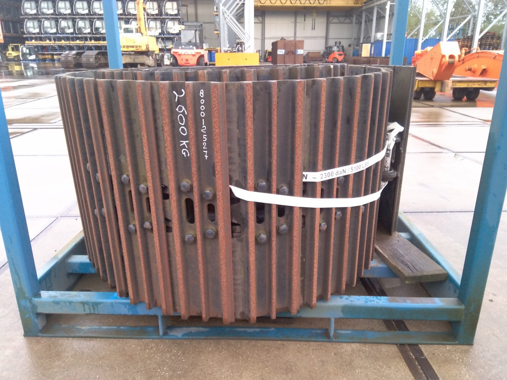 Caterpillar 1161261 - 2131971 - Relss - Ehitusmasinad: pilt 1 Caterpillar 1161261 - 2131971 - Relss - Ehitusmasinad: pilt 1