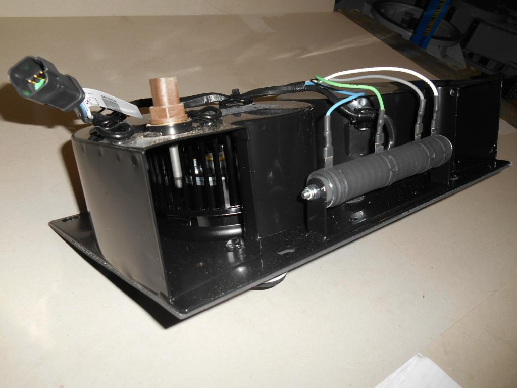 Caterpillar 3085073 - 3106058 - Soojendus/ Ventilatsioon - Ehitusmasinad: pilt 3 Caterpillar 3085073 - 3106058 - Soojendus/ Ventilatsioon - Ehitusmasinad: pilt 3