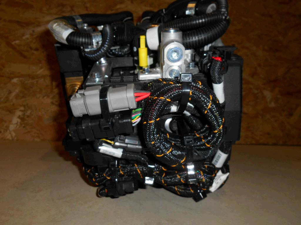 Caterpillar 3735563 - 3996083 - Väljalaskesüsteem: pilt 2 Caterpillar 3735563 - 3996083 - Väljalaskesüsteem: pilt 2