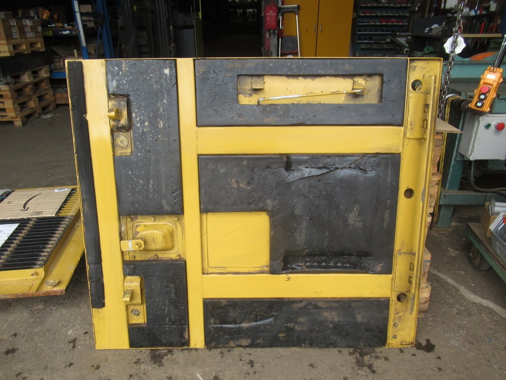 Caterpillar 374D - - Uks ja varuosad - Ehitusmasinad: pilt 2 Caterpillar 374D - - Uks ja varuosad - Ehitusmasinad: pilt 2