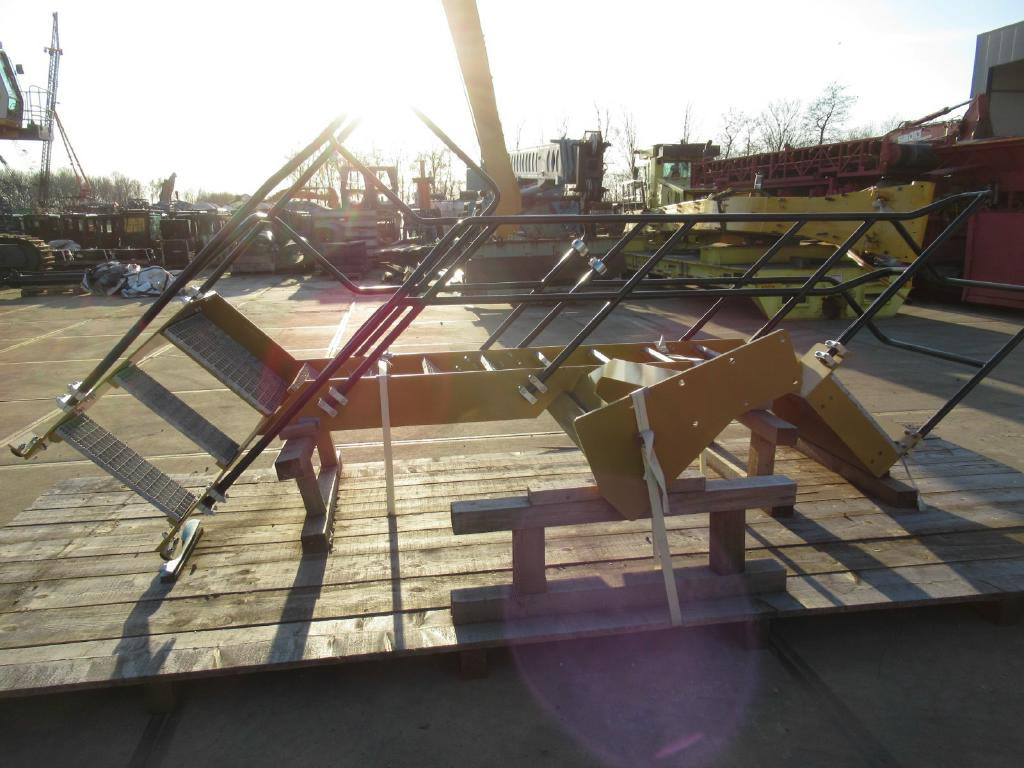 Caterpillar 4778550 - 3767608 - Uks ja varuosad - Ehitusmasinad: pilt 1 Caterpillar 4778550 - 3767608 - Uks ja varuosad - Ehitusmasinad: pilt 1