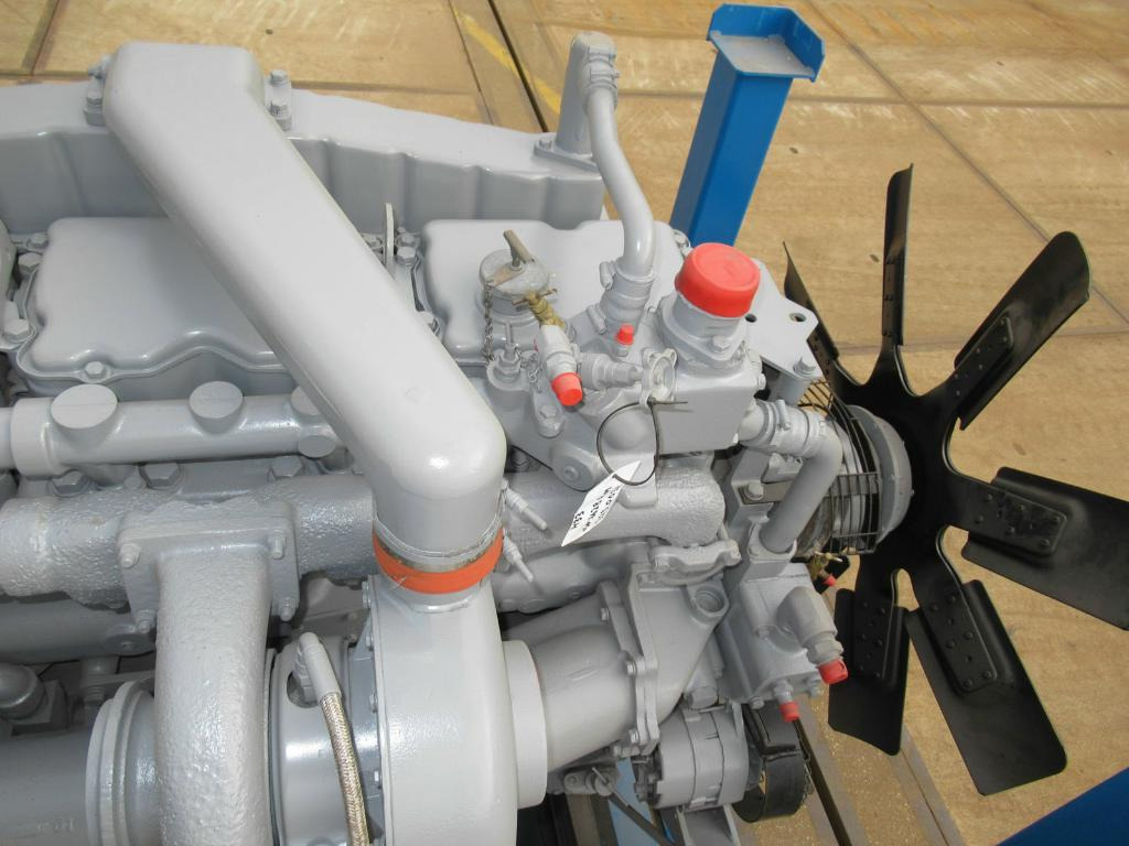 Cummins NTA855-C-360 - - Mootor - Ehitusmasinad: pilt 4 Cummins NTA855-C-360 - - Mootor - Ehitusmasinad: pilt 4