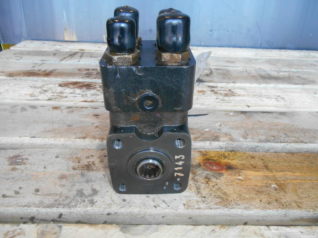 Danfoss OSP - - Roolipump - Ehitusmasinad: pilt 4 Danfoss OSP - - Roolipump - Ehitusmasinad: pilt 4