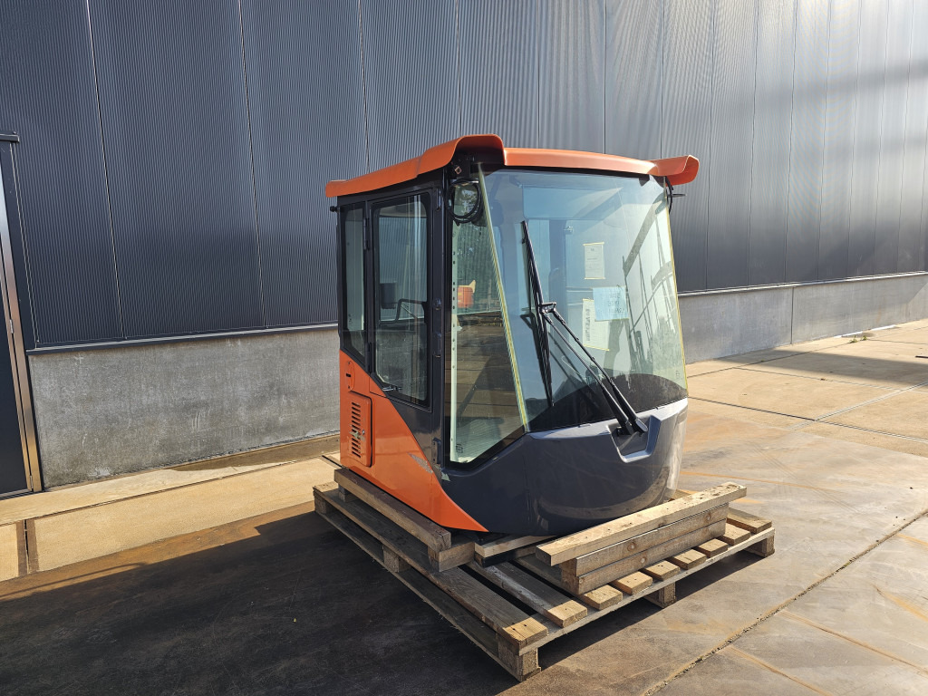 Doosan 220101-00229T - 220101-00229W - Kabiin - Ehitusmasinad: pilt 3 Doosan 220101-00229T - 220101-00229W - Kabiin - Ehitusmasinad: pilt 3