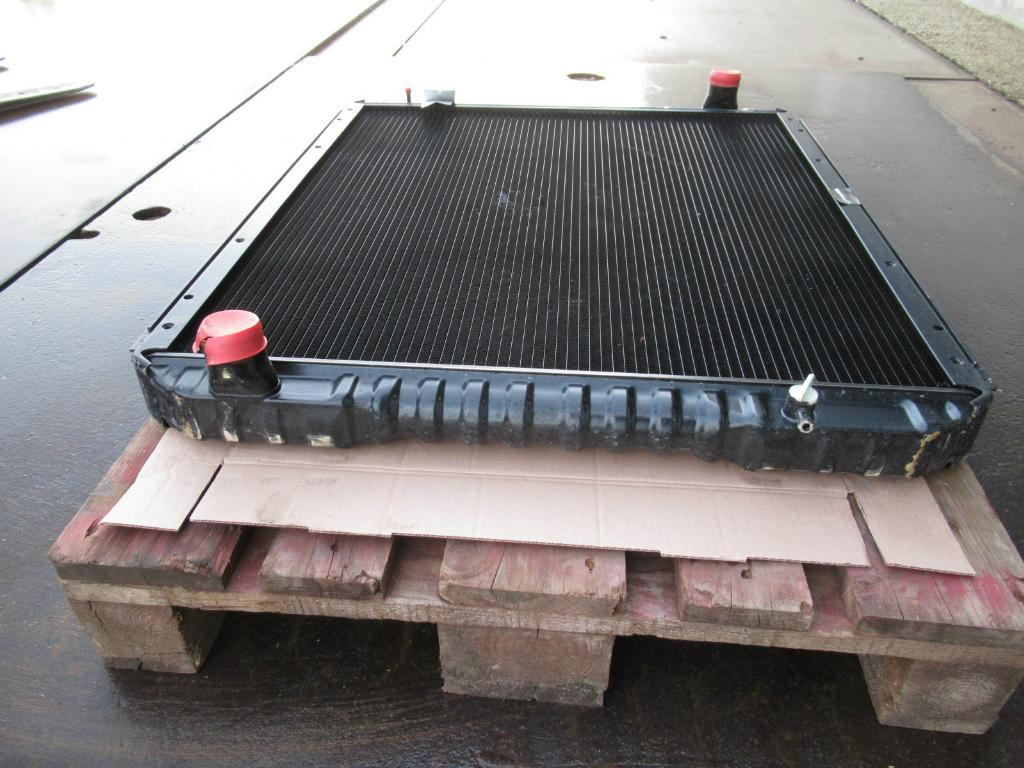 Hitachi 4374647 - 71418842 - Radiaator - Ehitusmasinad: pilt 4 Hitachi 4374647 - 71418842 - Radiaator - Ehitusmasinad: pilt 4