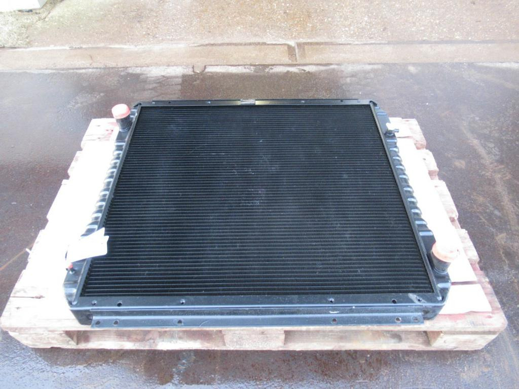 Hitachi 4374647 - 71418842 - Radiaator - Ehitusmasinad: pilt 1 Hitachi 4374647 - 71418842 - Radiaator - Ehitusmasinad: pilt 1