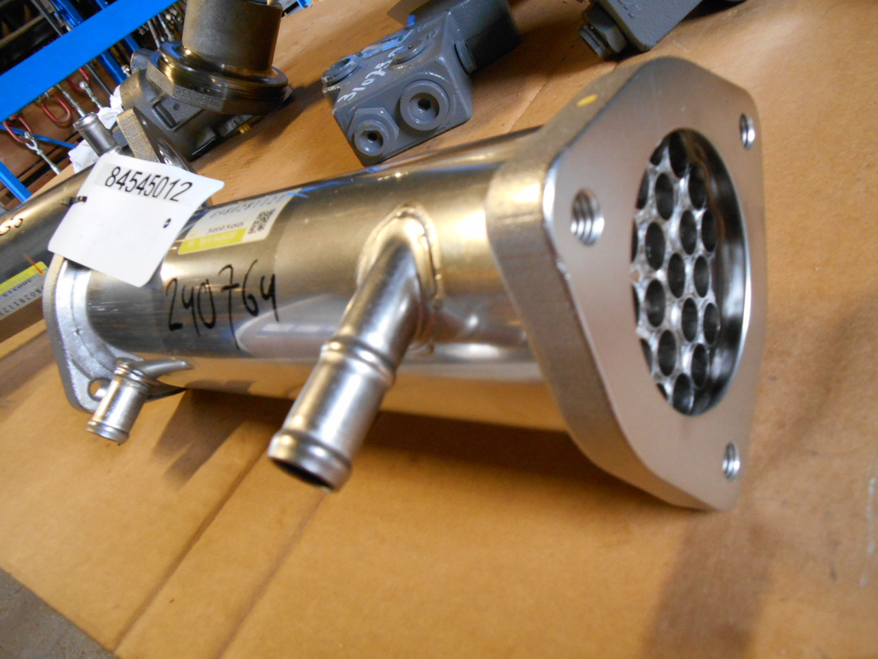 Hitachi 8980281121 - EGR-jahuti - Põllutööseade: pilt 4 Hitachi 8980281121 - EGR-jahuti - Põllutööseade: pilt 4