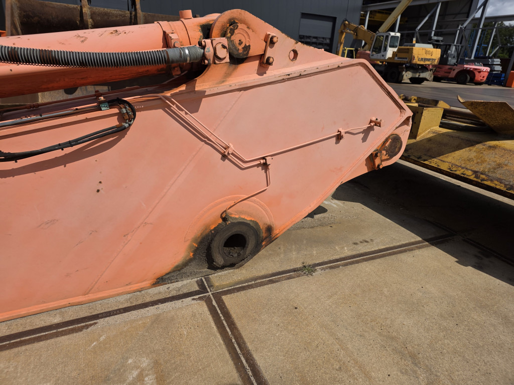 Hitachi EX750-5 - 5004146 - Poom - Ehitusmasinad: pilt 5 Hitachi EX750-5 - 5004146 - Poom - Ehitusmasinad: pilt 5