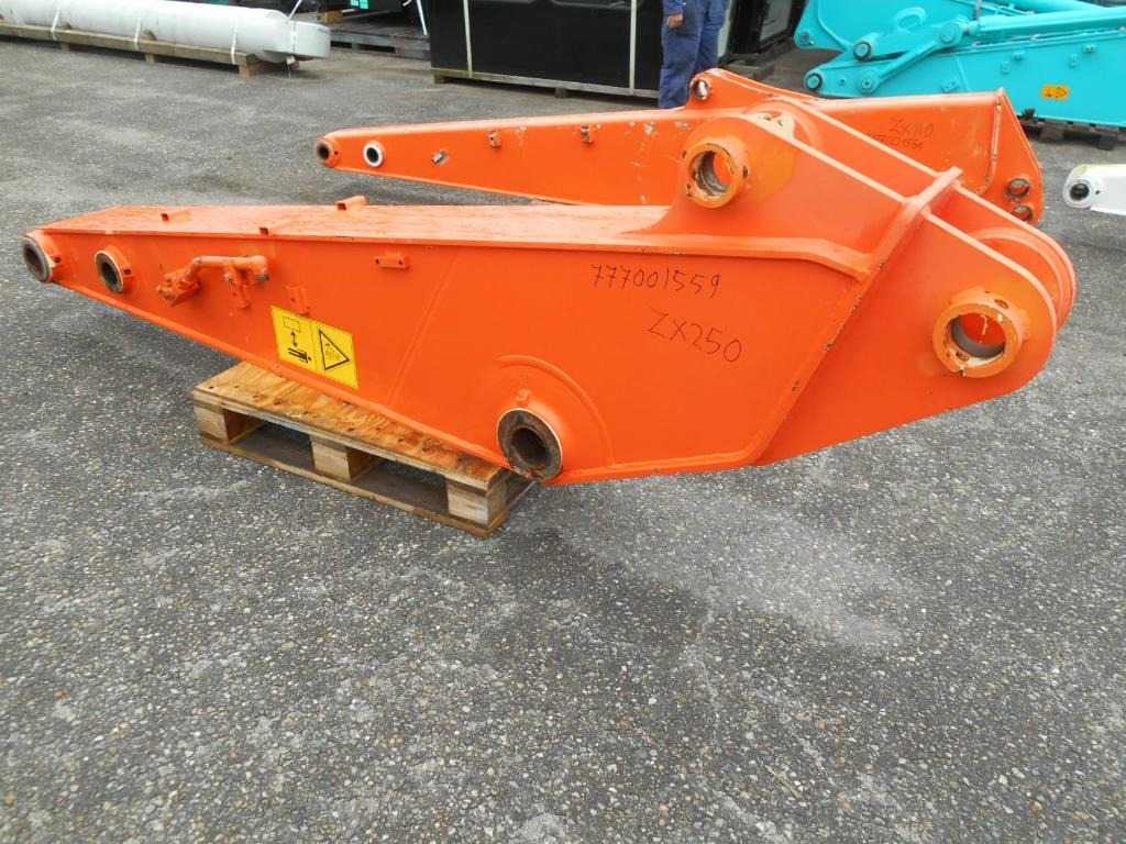 Hitachi ZX250 - - Poom - Ehitusmasinad: pilt 4 Hitachi ZX250 - - Poom - Ehitusmasinad: pilt 4