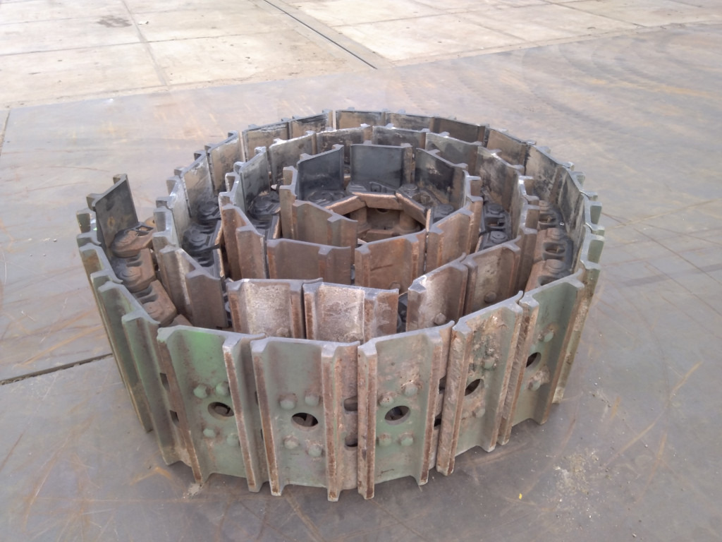 Hitachi ZX670-5 - - Relss - Ehitusmasinad: pilt 1 Hitachi ZX670-5 - - Relss - Ehitusmasinad: pilt 1