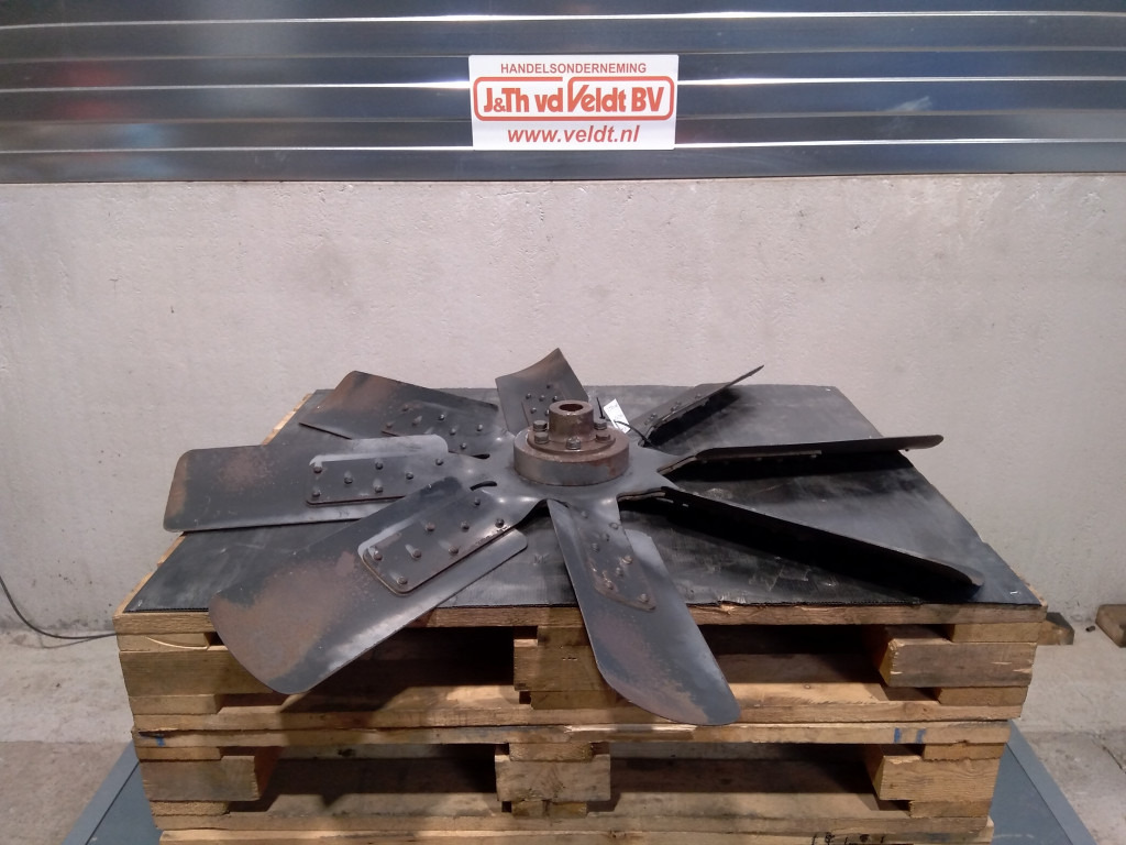 Hitachi ZX670LCR-3 - - Puhur - Ehitusmasinad: pilt 1 Hitachi ZX670LCR-3 - - Puhur - Ehitusmasinad: pilt 1