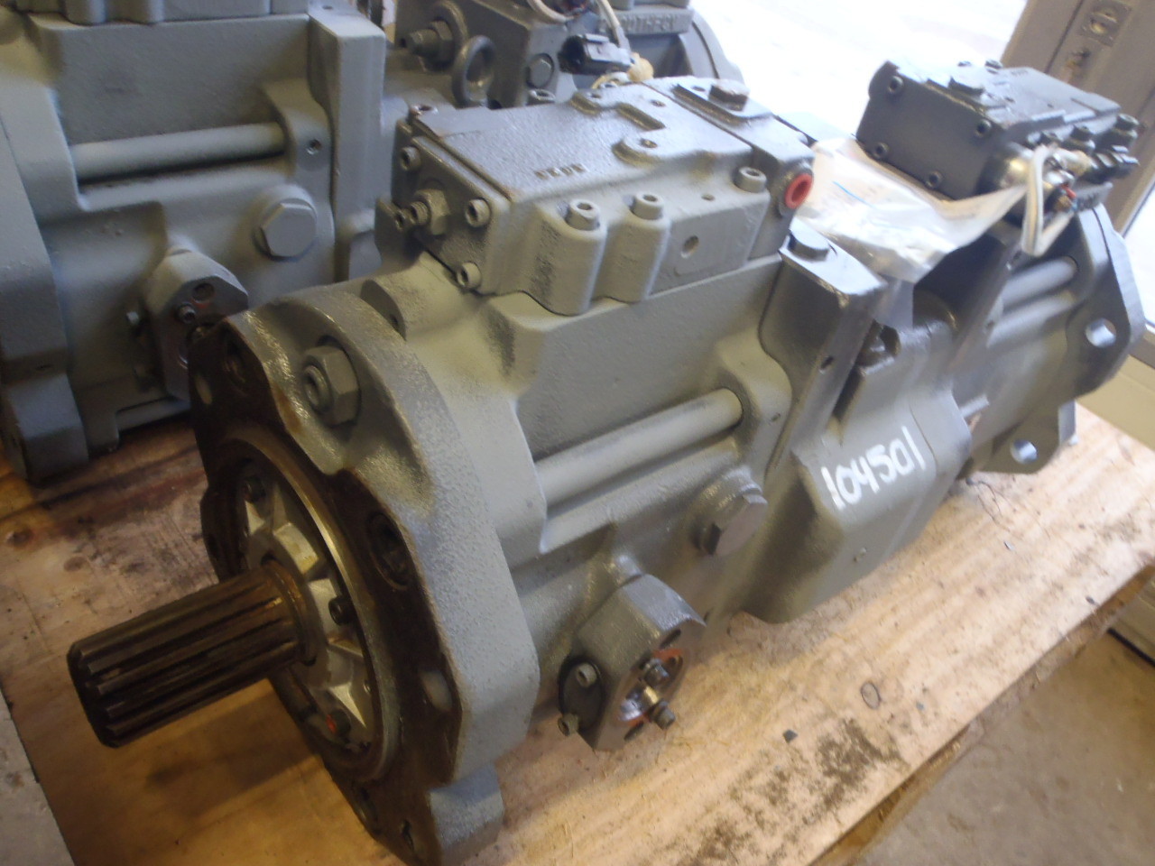Kawasaki K3V180DTH19TR-OE11 - 4643505 - Hüdrauliline pump - Ehitusmasinad: pilt 2 Kawasaki K3V180DTH19TR-OE11 - 4643505 - Hüdrauliline pump - Ehitusmasinad: pilt 2