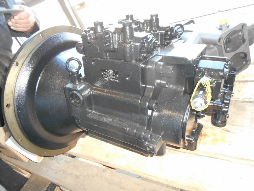 Kobelco YN10V00008F3 - YN10V00011F1 - Hüdrauliline pump - Ehitusmasinad: pilt 2 Kobelco YN10V00008F3 - YN10V00011F1 - Hüdrauliline pump - Ehitusmasinad: pilt 2