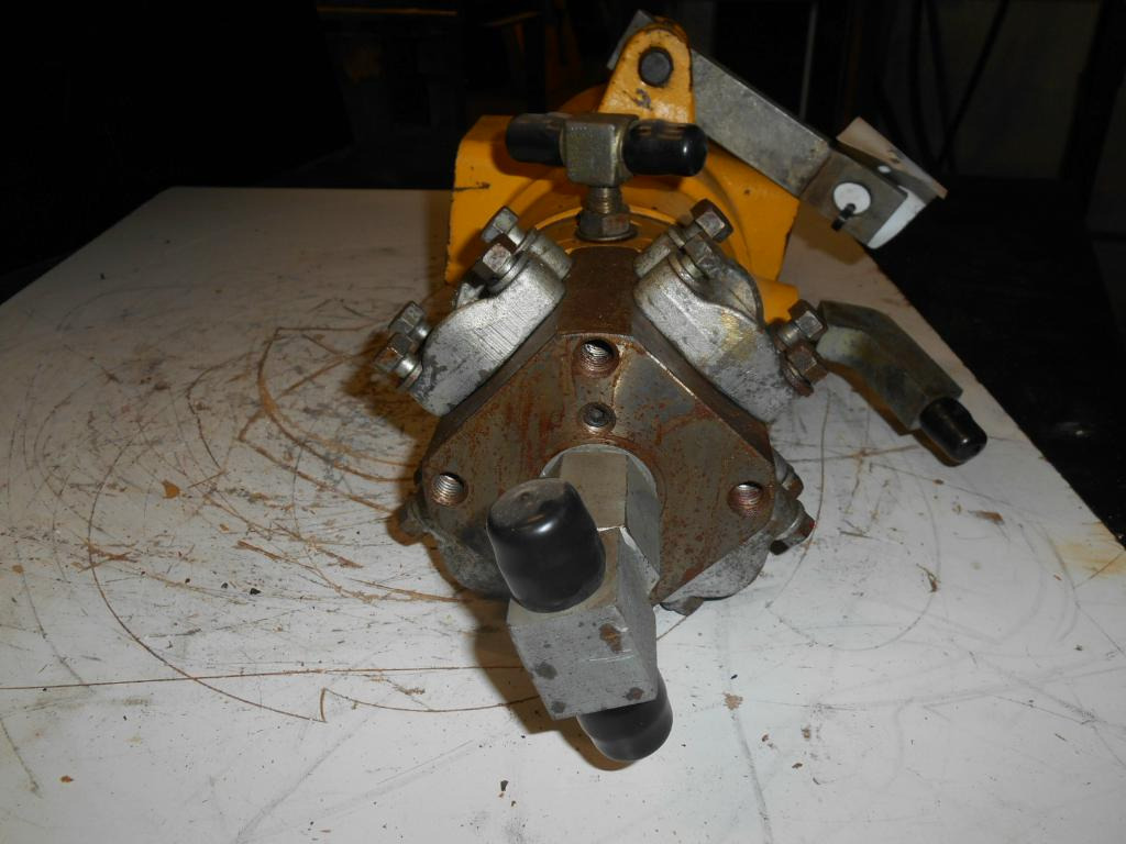 Komatsu PC450LC-6K - - Hüdraulika - Ehitusmasinad: pilt 4 Komatsu PC450LC-6K - - Hüdraulika - Ehitusmasinad: pilt 4