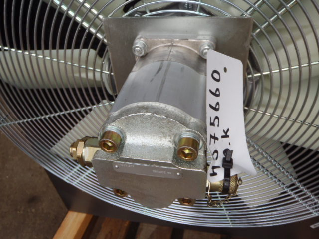 New Holland 4575660 - Jahutussüsteem - Ehitusmasinad: pilt 3 New Holland 4575660 - Jahutussüsteem - Ehitusmasinad: pilt 3