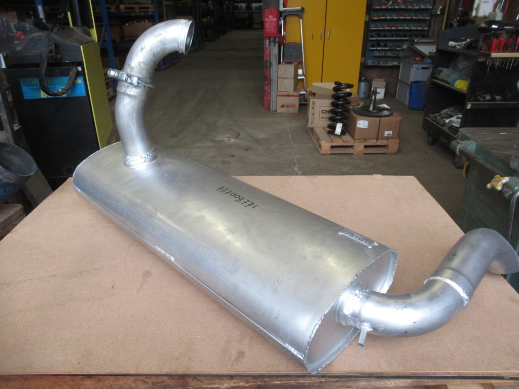 New Holland 72108737 - - Summuti - Ehitusmasinad: pilt 2 New Holland 72108737 - - Summuti - Ehitusmasinad: pilt 2