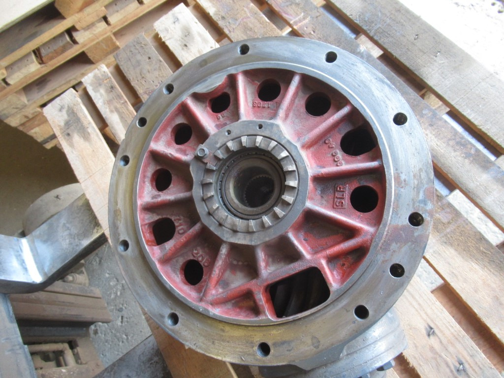 New Holland 8472797 - Telg ja varuosad - Ehitusmasinad: pilt 3 New Holland 8472797 - Telg ja varuosad - Ehitusmasinad: pilt 3