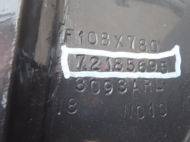 New Holland E165 - - Kopp - Ehitusmasinad: pilt 3 New Holland E165 - - Kopp - Ehitusmasinad: pilt 3