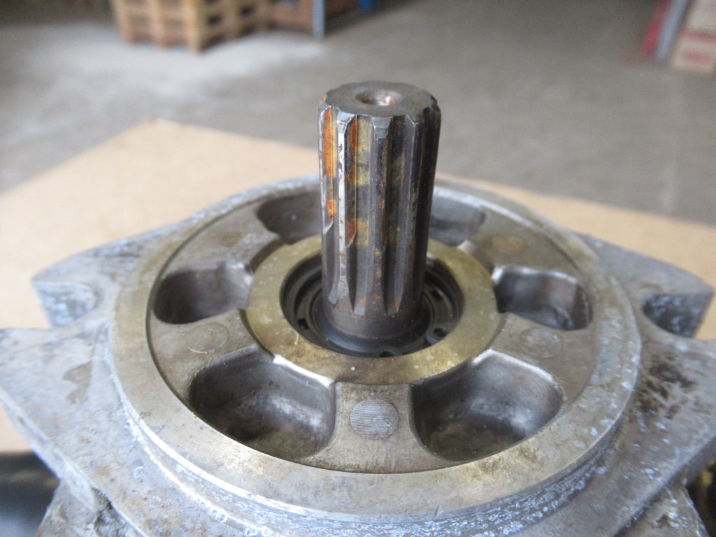 Zexel 307012-3610 - - Hüdrauliline pump - Ehitusmasinad: pilt 3 Zexel 307012-3610 - - Hüdrauliline pump - Ehitusmasinad: pilt 3