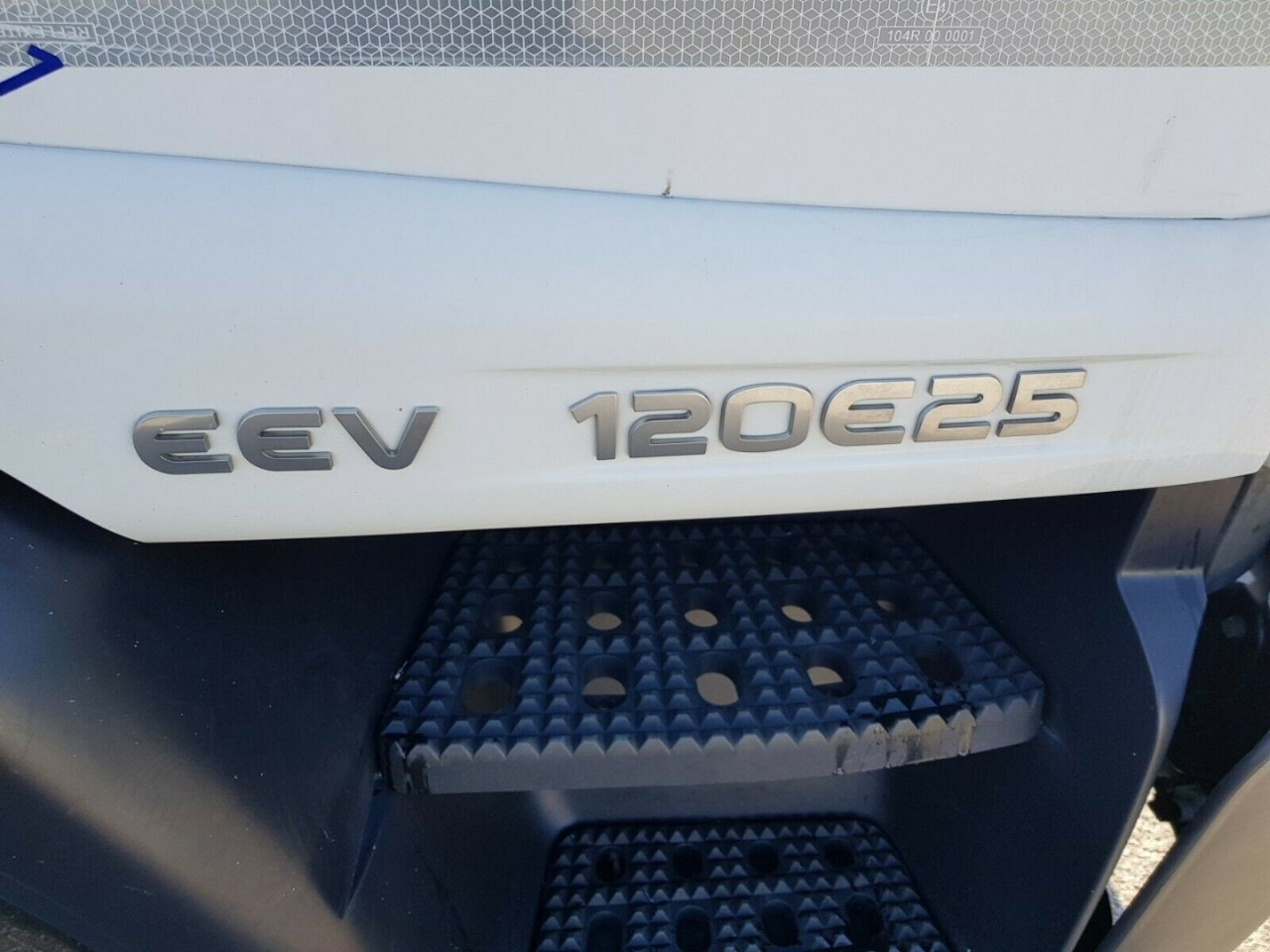 Külmutiga veoauto Iveco EUROCARGO ML 120E25: pilt 6