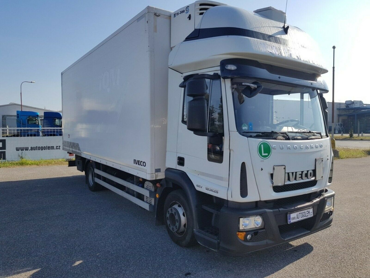 Iveco EUROCARGO ML 120E25 - Külmutiga veoauto: pilt 2 Iveco EUROCARGO ML 120E25 - Külmutiga veoauto: pilt 2