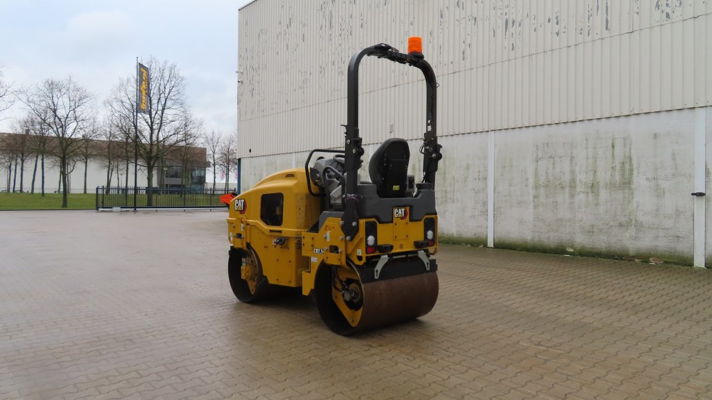 Caterpillar CB 2.5 GC - Teerull: pilt 4 Caterpillar CB 2.5 GC - Teerull: pilt 4
