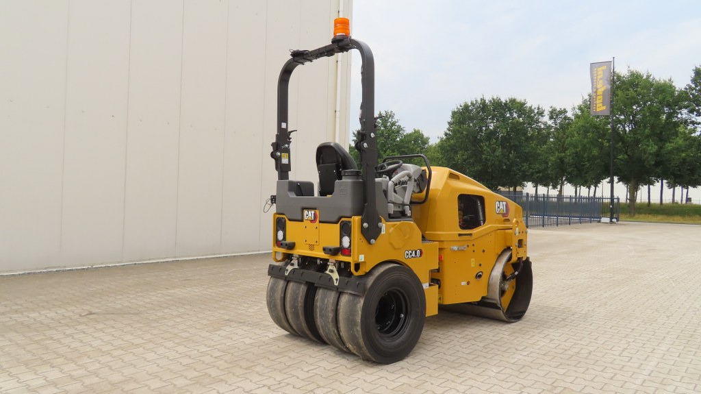 Caterpillar CC4.0 - Kombineeritud rull: pilt 2 Caterpillar CC4.0 - Kombineeritud rull: pilt 2