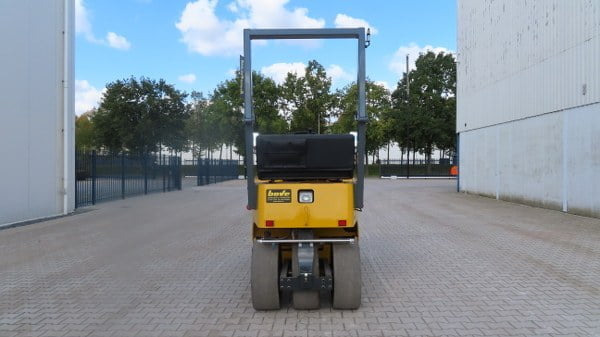 Sakai TS 160-2 - Pneumaatiline teerull: pilt 3 Sakai TS 160-2 - Pneumaatiline teerull: pilt 3