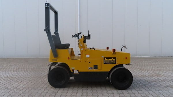 Sakai TS 160-2 - Pneumaatiline teerull: pilt 1 Sakai TS 160-2 - Pneumaatiline teerull: pilt 1