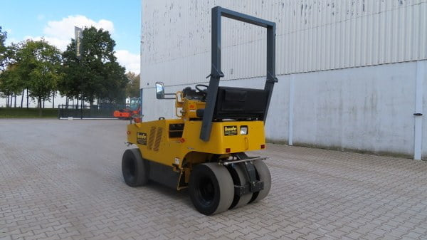 Sakai TS 160-2 - Pneumaatiline teerull: pilt 4 Sakai TS 160-2 - Pneumaatiline teerull: pilt 4